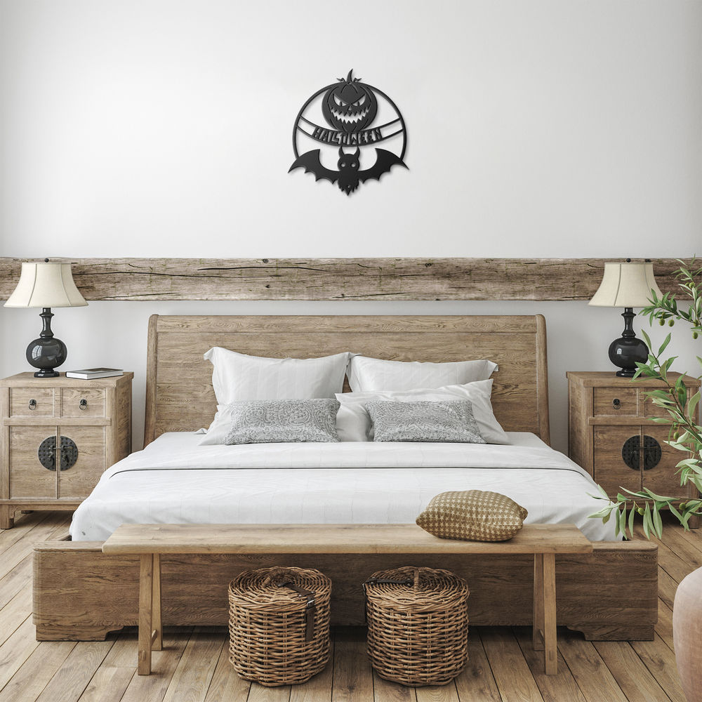 Halloween Pumpkin & Bat Metal Sign – Indoor/Outdoor Decor