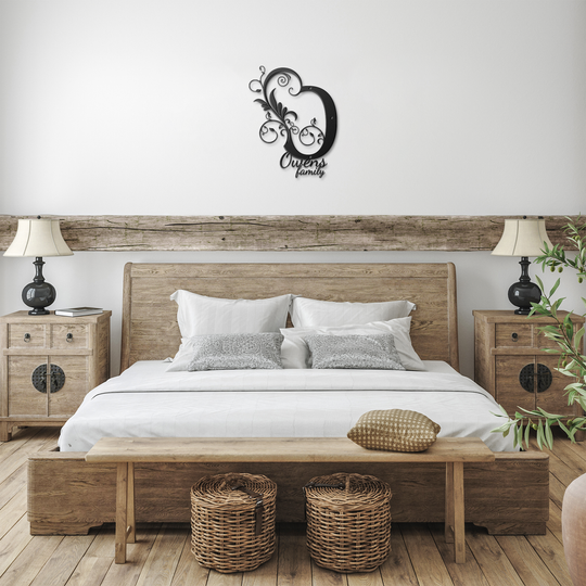 Personalized Metal Family Sign - Elegant Monogram Decor